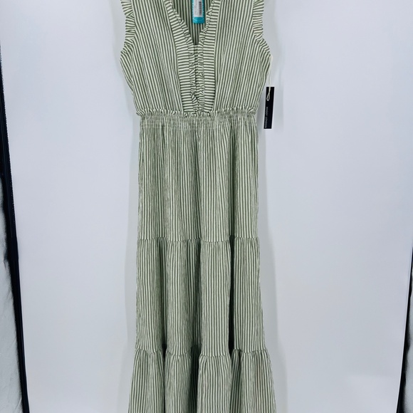 MAGGY LONDON BROOKE RUFFLE NECK MAXI DRESS OLIVE SIZE 6 - Picture 10 of 10